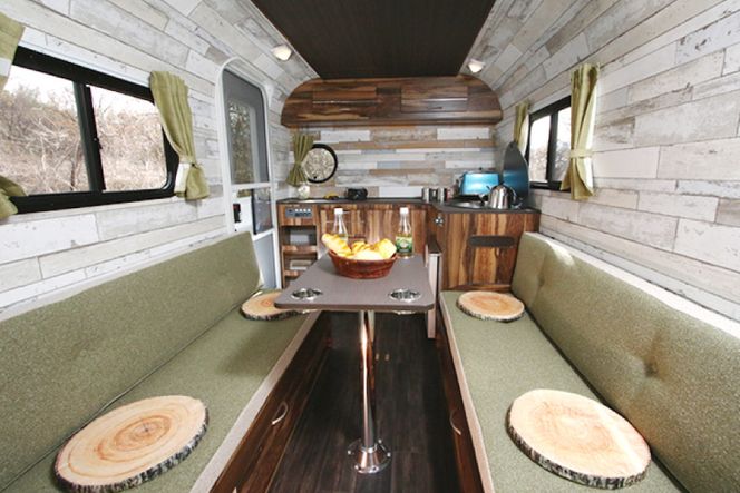 キャンピングトレーラー レジストロ クコ 取得権利チケット / ミスティックプランニング / 山梨県 韮崎市 [20741370] キャンピングカー トレーラー オーダーメイド キャンプ レジャー アウトドア 3人就寝 3人乗り 車中泊 旅 車 クルマ旅 チケット