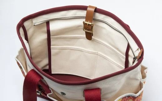 「琉球帆布」アートクラフトマンバッグ （RYUKA バタフライ）- 実用性 帆布 トート キャンバス生地 丈夫 ベーシック おしゃれ ファッション お出かけ かばん 鞄 手仕事 手づくり ハンドメイド 琉球帆布 伝統技術 沖縄県 八重瀬町【価格改定】