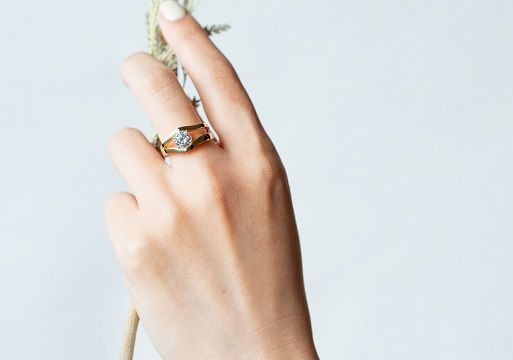 【L－0527】サスティナブルでエシカルなダイヤモンド　グラーヴェ　ラボグロウンダイヤモンドリング　AQ-145