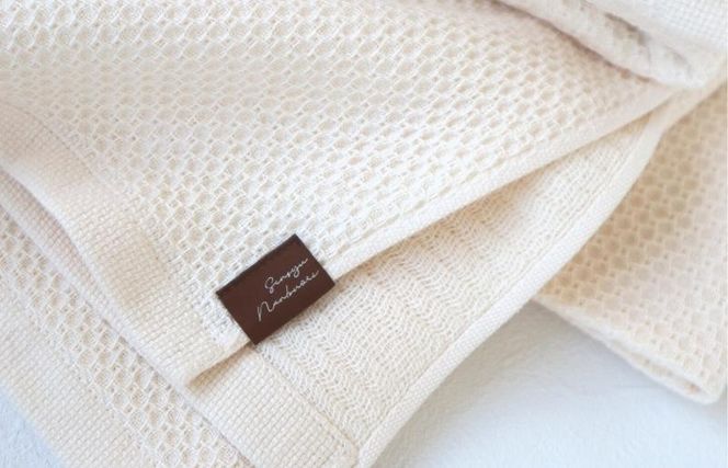 G1933 【ソフトハニカム】泉州南部織 バスタオル3枚セット（ベージュ）+ソフトハニカム織ハーフハンカチ1枚