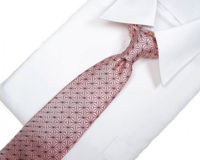 郡内織物「富士桜工房」シルクネクタイ 麻の葉(大)桃色 FAA1022