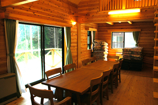 増穂ふるさと自然塾コテージ宿泊券（１泊４名様分）　貸し切り 貸切 宿泊券 宿泊 ロフト コテージ 体験 自然 山梨 やまなし 富士川町