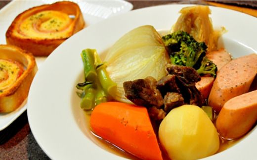 【2026年3月中旬～発送】【柔らかくて甘い！】塩玉ねぎ（新玉ねぎ）約4kg（大玉）南島原市 / 長崎県農産品流通合同会社 [SCB055]