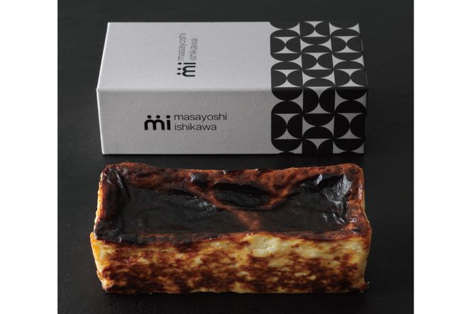 バスクチーズケーキ 1本 500g [masayoshi ishikawa 大阪府 守口市]｜ケーキ チーズケーキ スイーツ デザート 冷凍 北海道産クリームチーズと生クリームを使用 [2171]