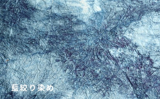 【奏華舎】～装う土佐和紙～ 手漉き藍紙イヤリング（藍  / サンカク  / アレルギー対応）