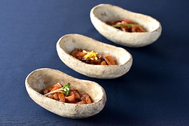 いかキムチ 140g 3個セット [小野万 宮城県 気仙沼市 20565712] 魚 魚介類 いか イカ 塩辛 イカ塩辛 イカキムチ キムチ 酒の肴 おつまみ ご飯のお供 冷蔵