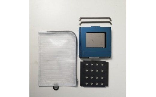 焚き火台 囲 艶消し 2トーン ネーム Sサイズ ビニールケース付 B5 [新星金属製作所 大阪府 守口市 20940910] かこみ キャンプ ソロ ツーリング 山登り BBQ バーベキュー コンロ 焚火台 焚き火 折り畳み コンパクト 軽量