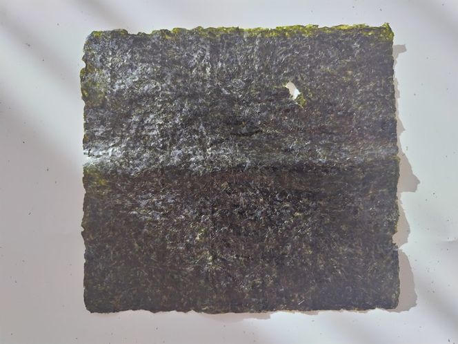 初摘限定　有明海産焼海苔　訳アリ商品、板のり120枚分！！ 美味しい味わいはそのまま！！30枚入りを4袋セット！！