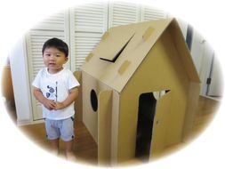 G7自分だけのダンボールハウス