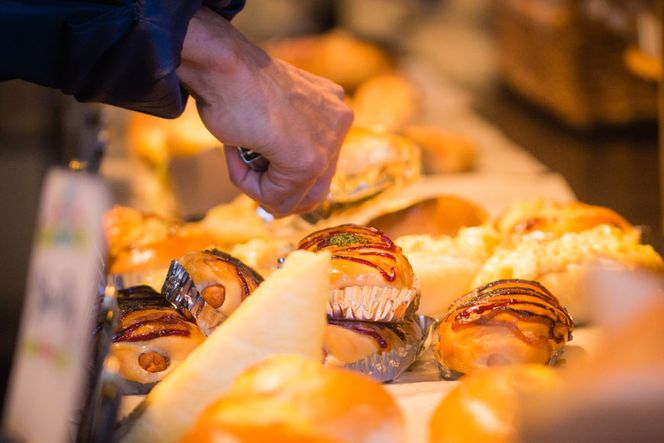 コーナーポケット 商品券 3000円分(500円分×6枚 ) / 六曜舎 / 山梨県 韮崎市 [20741426] チケット グルメチケット 食品 パン 食パン 菓子パン ぱん ブレッド 食べ比べ 旅行 旅 観光