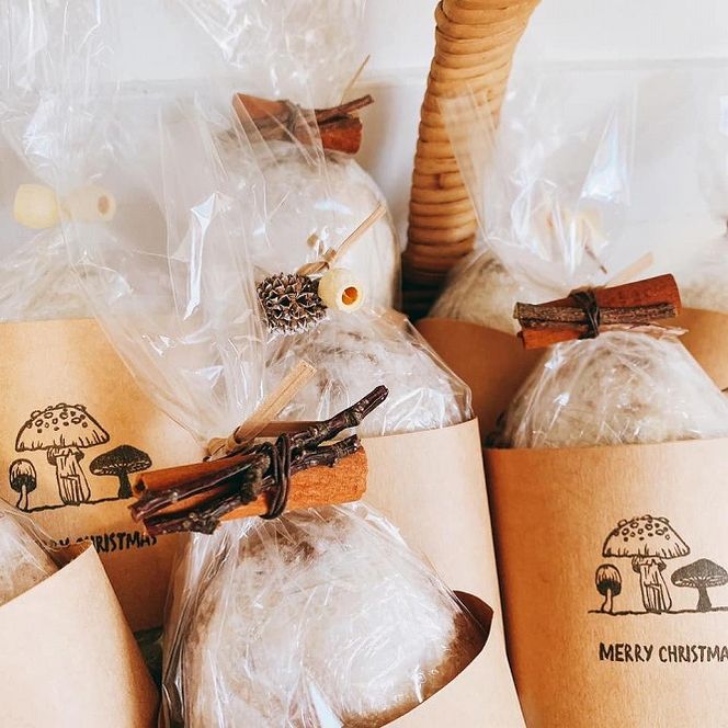 【2025年期間限定】tobira「天然酵母のシュトーレン」EA001　