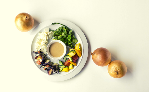 玉ねぎドレッシング の「たまっしんぐ」 プレーン 3本 + 黒酢生姜 1本《築上町》【かなえ工房】