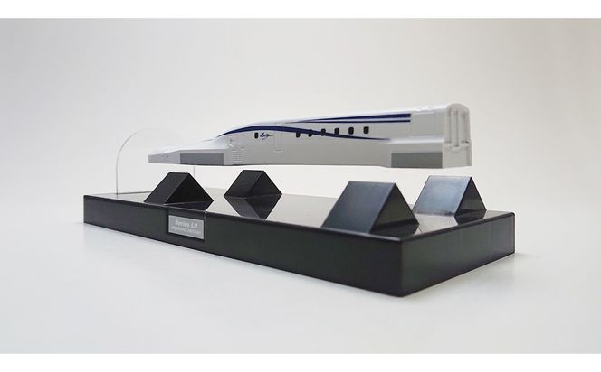 【JR東海監修済み】磁力浮上！フローティングモデル超電導リニアL0系 ～改良型試験車～ 浮上 磁力 Nゲージフィギュア鉄道模型　H060-020
