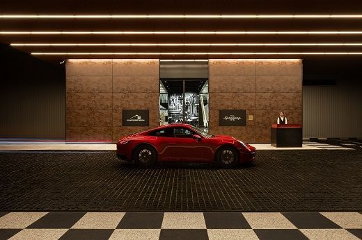 Z2富士スピードウェイホテル　デラックスルーム（55㎡）1泊2名様　朝食付き