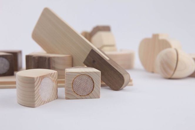 木製 食品のままごとセット【檜のおもちゃ ＩＫＯＮＩＨ】 ≪桧 おもちゃ ヒノキ ひのき 木育 知育≫