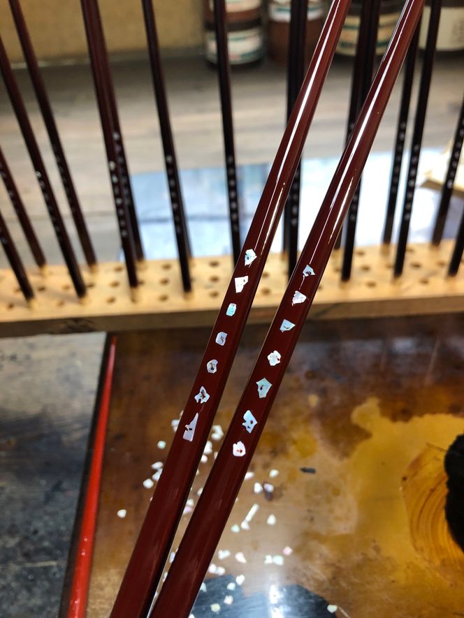 螺鈿(らでん)うるし塗り 夫婦箸 黒と朱溜塗