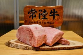 (121)常陸牛　カルビ・ロース・ミスジのブロック肉　焼肉用：約5000g