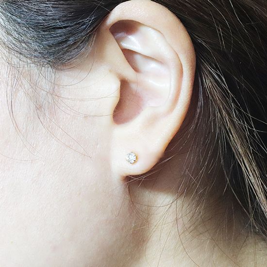 K18 一粒天然ダイヤモンド スタッドピアス 0.40ct 5pe040 BQ-4 K18 一粒天然ダイヤモンド スタッドピアス 0.40ct 5pe040 BQ-4