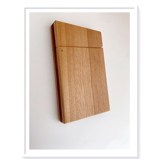 職人が作る手作り名刺入れ（木材：さくら） [CJ03-NT]