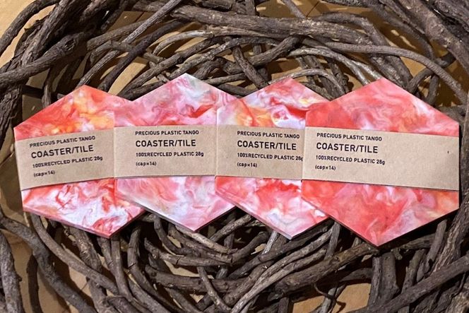 ys{OszPrecious Plastic R[X^[4Zbg()@EG00027