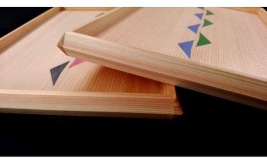 こまめに役立つ桧のトレー(三角文様)≪木製 桧 ヒノキ ひのき キッチン お盆 おぼん オボン インテリア トレイ≫