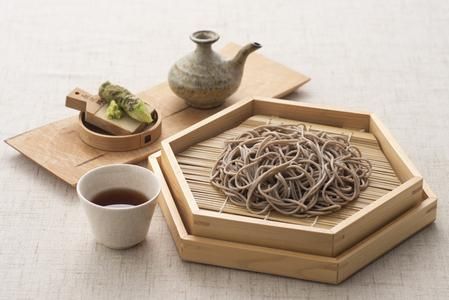 伊之助めんのそばづくしセット 【麺 のし お中元 お歳暮 贈り物 ギフト 食べ比べ 健康 無添加】(H019105)