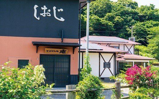 C3-31 【先行受付】多肉植物のミニ門松