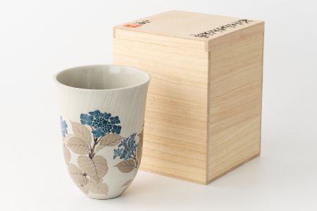 青銅　甃文花器　折原久左衛門　氏作　共箱入 青銅 甃文花器 折原久左衛門 氏作 共箱入 菊花蒔絵螺鈿入