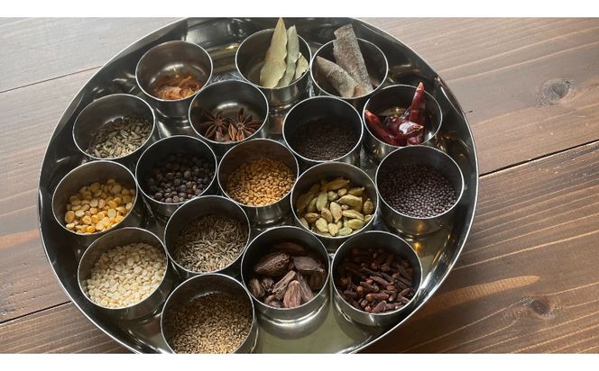 【インドの定食コフタ】島素材をたっぷり使ったスパイス香るカレー5種セット