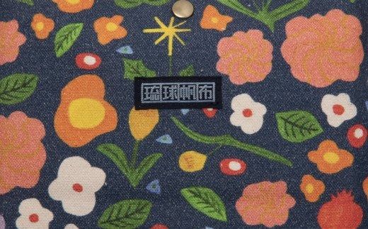 「琉球帆布」お散歩バッグ （mirei） - 帆布 布 トート トートバッグ 人気 デザイナー イラストレーター mirei 大城美玲 おしゃれ レディース ファッション お出かけ かばん 鞄 手仕事 手づくり ハンドメイド 琉球帆布 伝統技術 沖縄県 八重瀬町【価格改定】