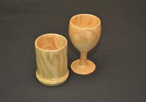 間伐材から作成した檜のワイングラス風　竹風カップ