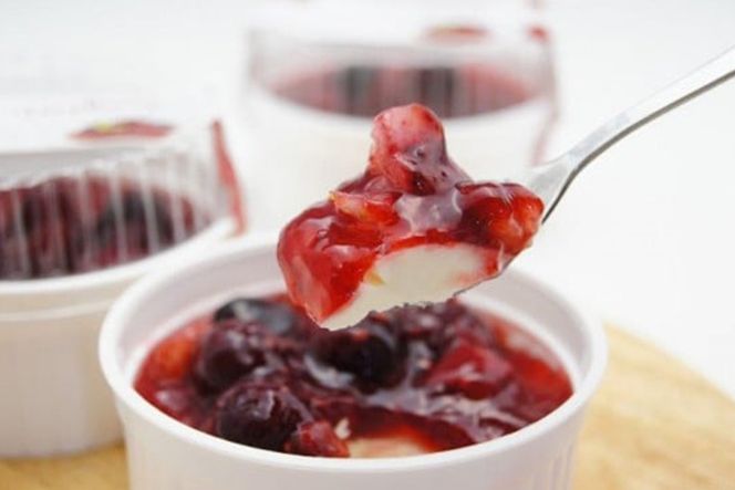 酪農一番とVeryBerryレアチーズのセット [岩瀬牧場 北海道 砂川市 12260349] 菓子 お菓子 焼き菓子 スイーツ ベイクドチーズケーキ レアチーズケーキ