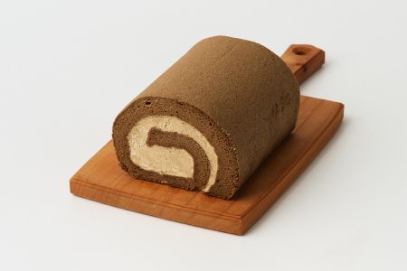 【プレミアム米粉ロールケーキ】焙煎ほうじ茶ロール【グルテンフリー 誕生日 ギフト 洋菓子 焼菓子 ほうじ茶】(H053292)