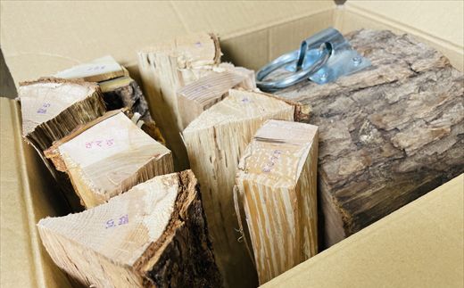 薪割り台 セット 5kg | 北海道産 道東産 広葉樹 木の皮 焚き付け 用 薪 焚き火 初心者 ソロキャンプ キャンプ 10000円 北海道 釧路町 釧路超 特産品 121-1924-08