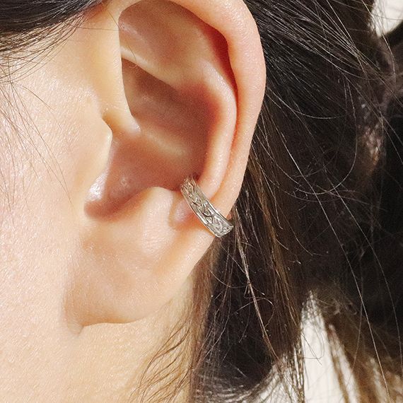 K10　網目　イヤーカフ　BQ-10