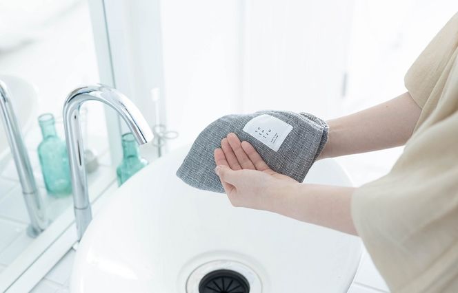 099H1795 抗菌・防臭のナチュラルな特殊織ガーゼのハンドタオル 3枚 グリーン グレー スモークブルー【泉州タオル 国産 吸水 普段使い シンプル 日用品】