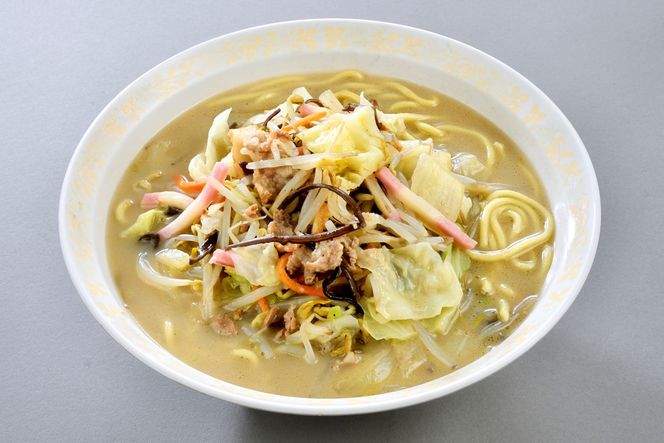 【B1-026】水不要の本格スープ！鉄鍋炒めの野菜たっぷりちゃんぽん