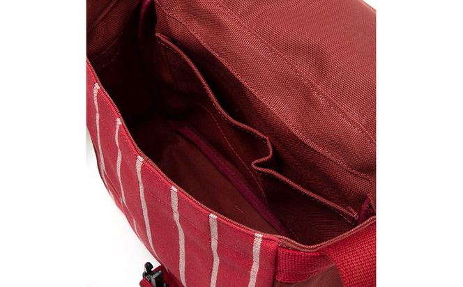 「琉球帆布」ツートンショルダーS / ディープレッド＆レッド - 帆布 キャンバス生地 布 丈夫 バッグ 斜め掛け 肩掛け おしゃれ 男女兼用 琉球帆布 手仕事 伝統技術 沖縄県 八重瀬町【価格改定】