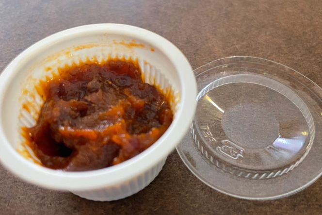 DG155 簡単調理で本格派！長崎ちゃんぽん・麻辣ちゃんぽん 食べ比べセット（各2食 合計4食） [ちゃんぽん 冷凍 セット 具材付き 薬膳火鍋 火鍋 食べ比べ]