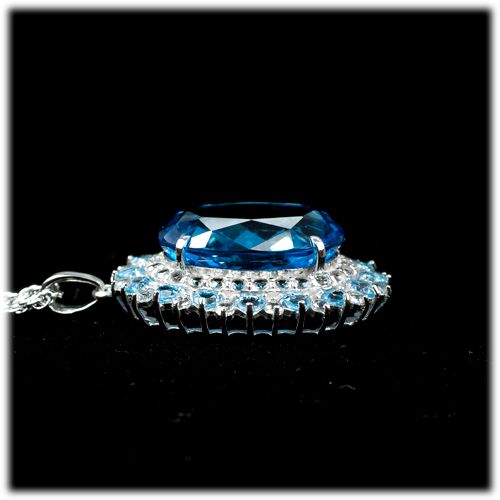 ブルートパーズ ペンダント 20ct K18WG （26352）　BR-58