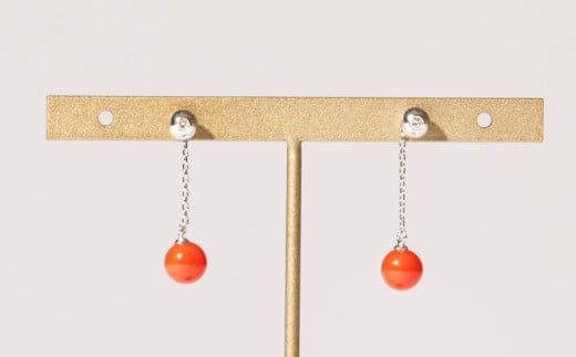 ダイヤ入り2way赤サンゴピアス［K18WG］_kn054