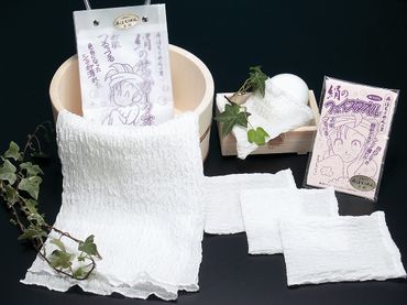 絹ふくれ浴用タオルセット&まゆのお風呂・まゆの石けんセット