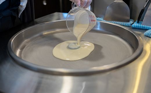 カフェシュエット ＜ロールアイス＞ 引換券 5枚 |お食事券 食事券 チケット 体験 体験型 飲食店 観光 旅行 北海道 釧路町 釧路超 特産品 121-1244-15