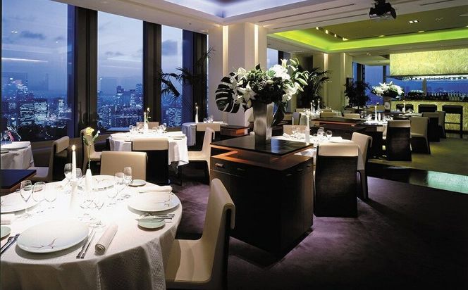 【東京丸の内】Sens & Saveurs（サンス・エ・サヴール）北海道白糠食材SPECIALディナーコース 2名様