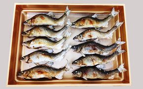 日光『鈴木島吉』作　紅葉研出し　五段小引出し　高さ43.0cm 鈴木 環_ピジョンカップ（小） - NODE