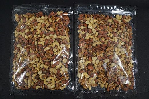 直火焙煎 無塩 ミックス ナッツ 1.5kg チャック付き アーモンド カシューナッツ くるみ マカダミアナッツ 4種類 750g×2袋 塩 油 不使用 素焼き 鉄分 食物繊維 健康志向 おやつ シュクレナッツ sucre nuts 愛知県 碧南市 お取り寄せ 送料無料 H059-152