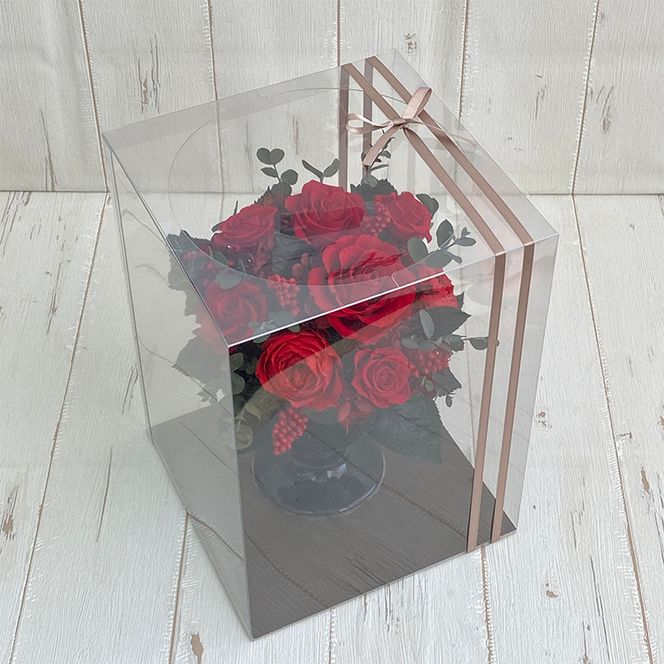 十二単風　フラワー 横浜赤レンガ倉庫」の春の風物詩『フラワーガーデン2025』散策