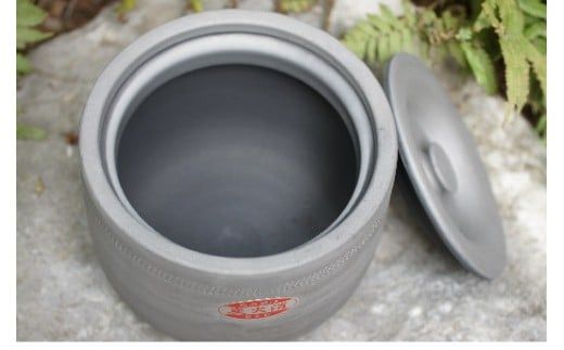 炭火消（中）いぶし バーベキュー BBQ 焼肉 三河焼 炭火消し 炭 粘土 安全 伝統 銀 グレー アウトドア 屋外 H023-044