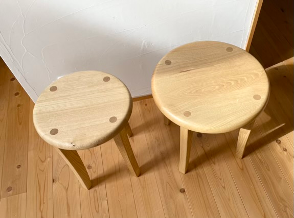椅子 いす スツール ダイニング チェア 無垢材 家具 おしゃれ 人気 おすすめ 新生活 国産 栗の木 栗材 インテリア 木製 藤枝家具 遊木舎 丸スツールS [124814-X1]