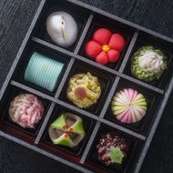 お正月を彩る 京菓子 おせち【2025年12月下旬～順次発送】京都府「現代の名工」あずきの里謹製【JO-9】 ｜ 正月 新春 お祝い 贈答 進物 ※離島への配送不可
